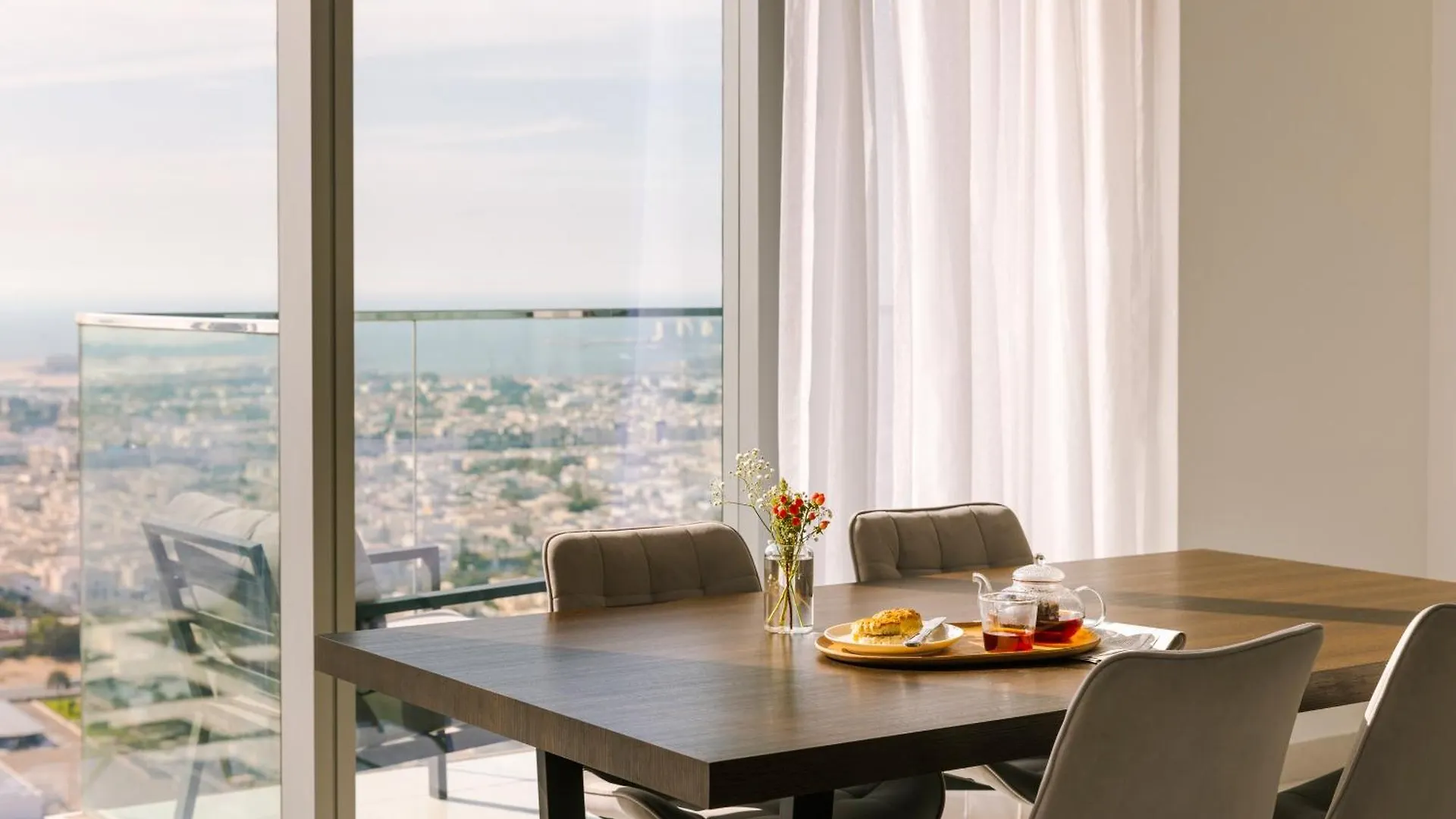Aparthotel Sonder Downtown Towers Dubaj 4*,  Spojené arabské emiráty