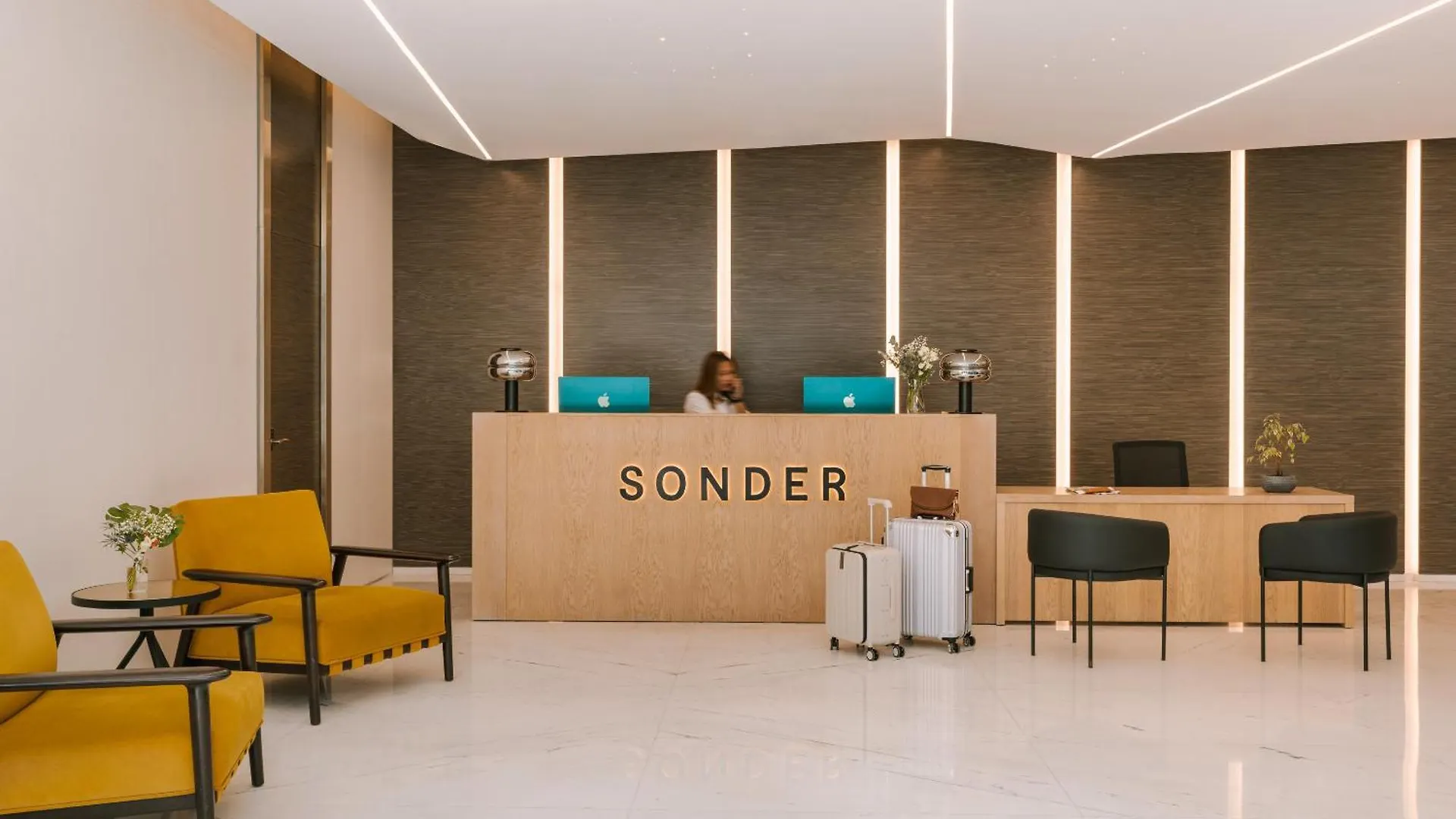 ****  Aparthotel Sonder Downtown Towers Dubaj Spojené arabské emiráty