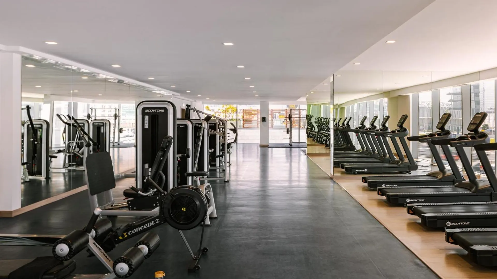 Sonder By Marriott Bonvoy Downtown Towers Apartments Dubai