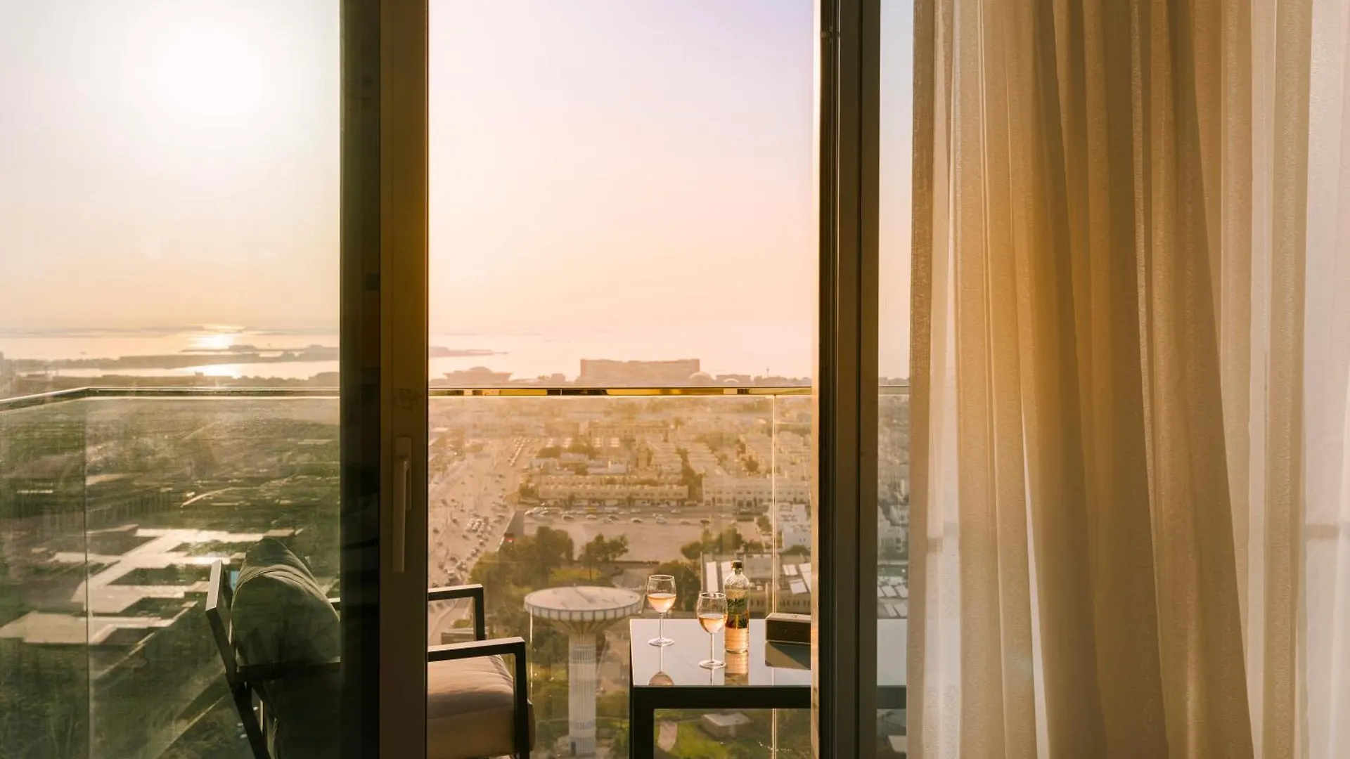 Sonder By Marriott Bonvoy Downtown Towers Apartments 4*, Dubai Förenade Arabemiraten