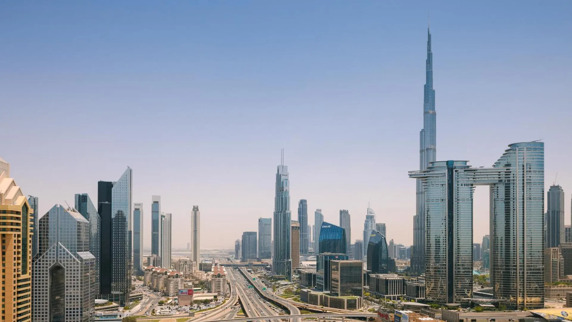 Aparthotel Sonder Downtown Towers Dubaj