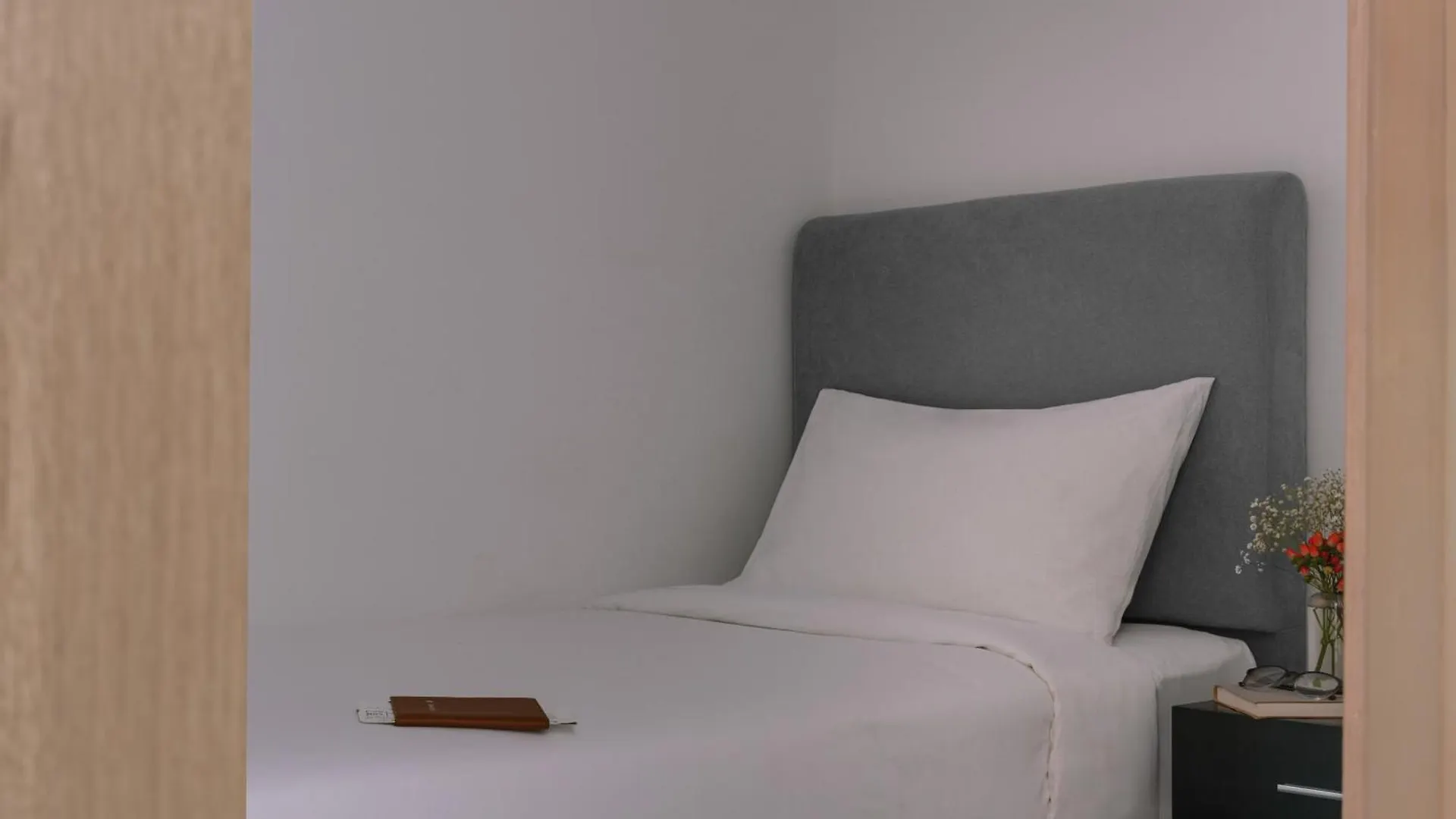 Sonder By Marriott Bonvoy Downtown Towers Apartments 4*, Dubai